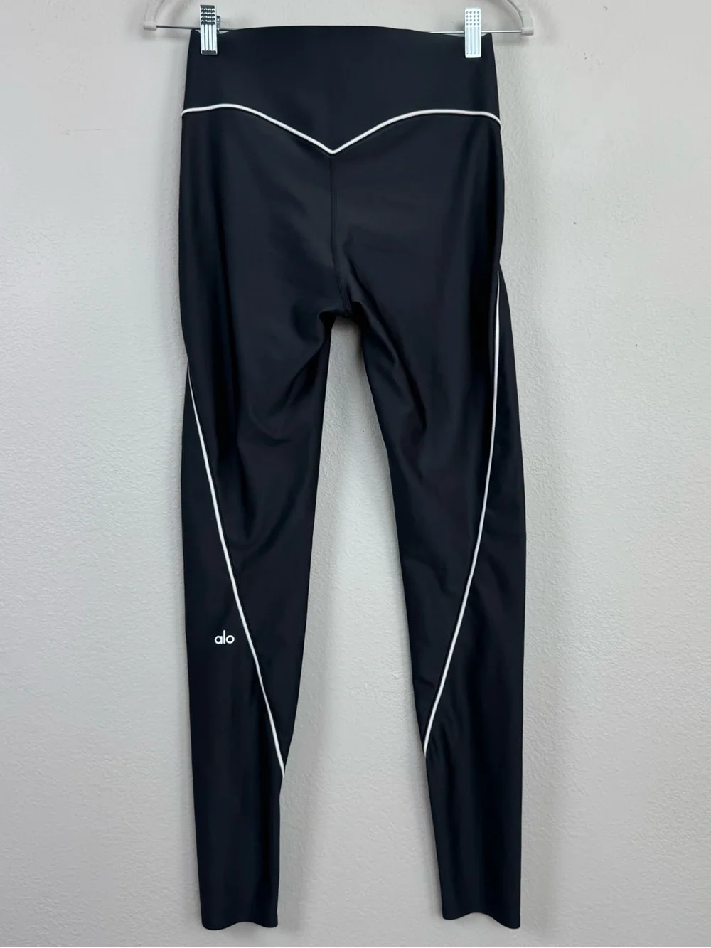 Alo Yoga Airlift High-Waist Haven Leggings Sleek Black Sz M Compression Shaping